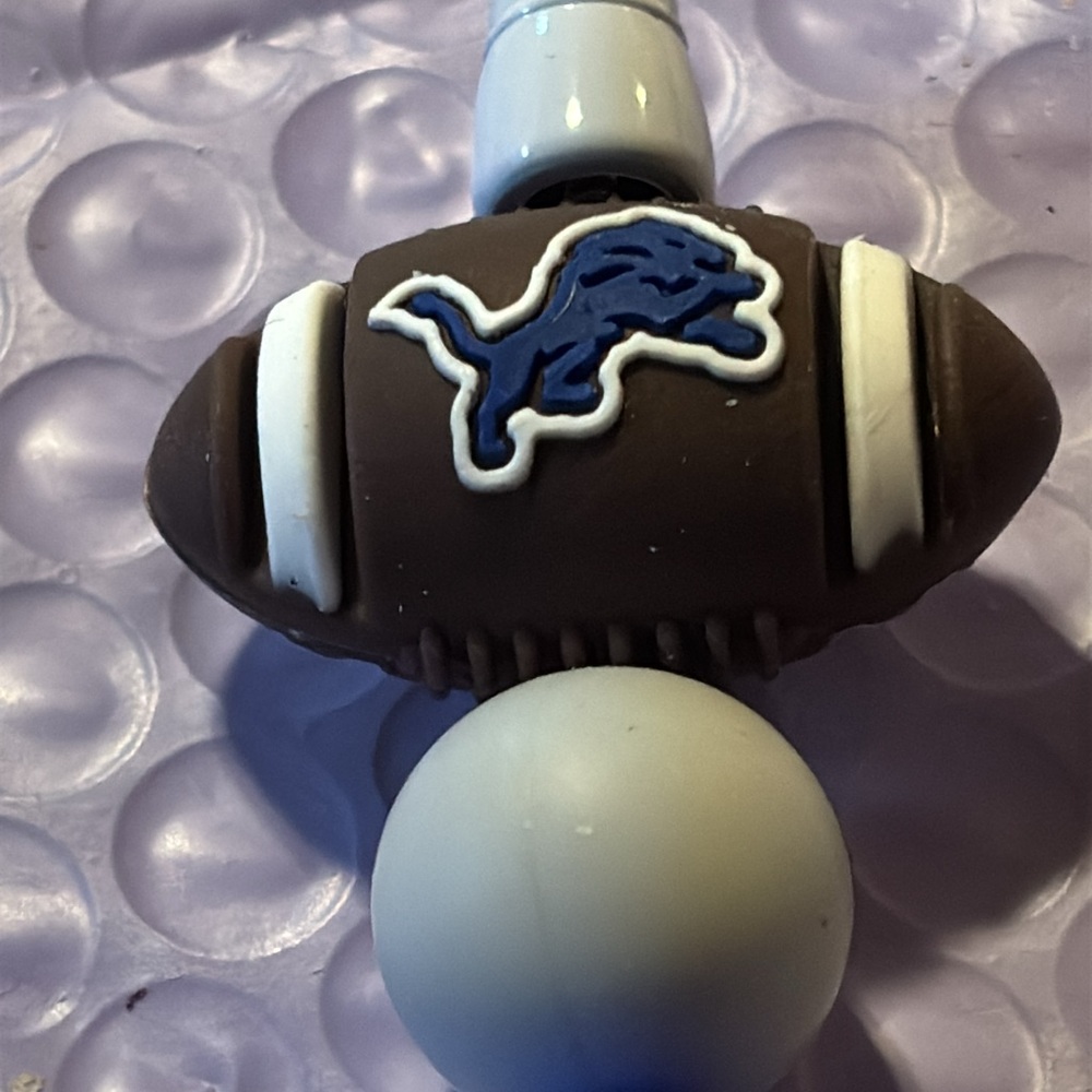New handmade Detroit Lions ink pen 🖊️